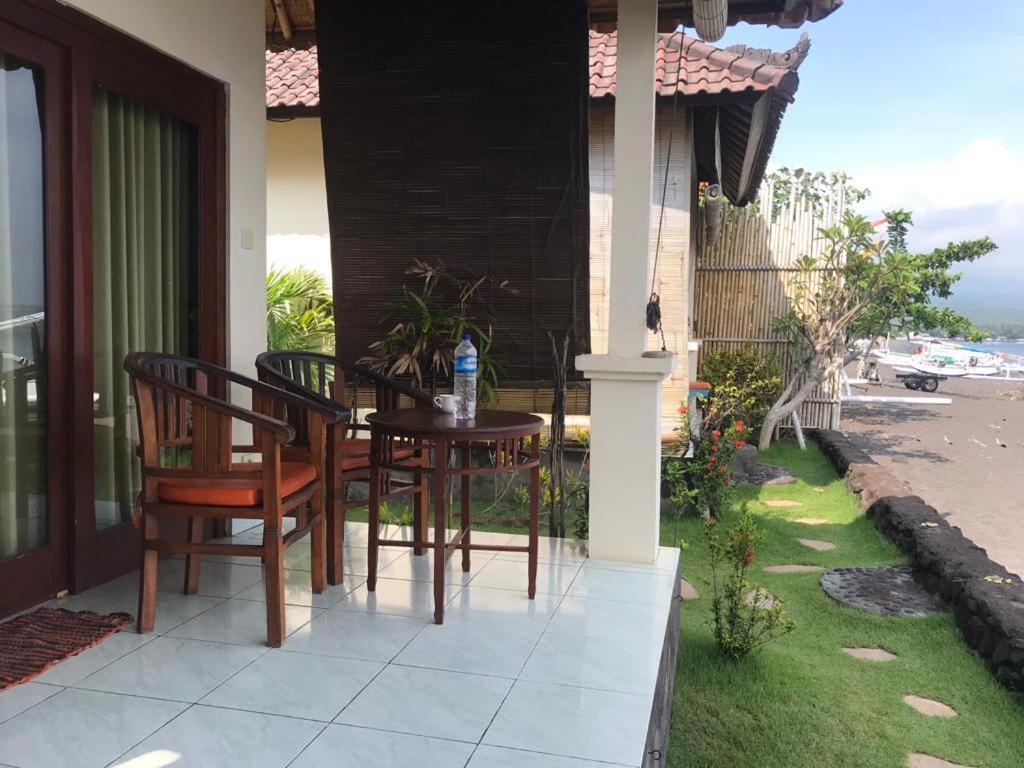 Tambun Sari Beach Homestay Amed Kültér fotó